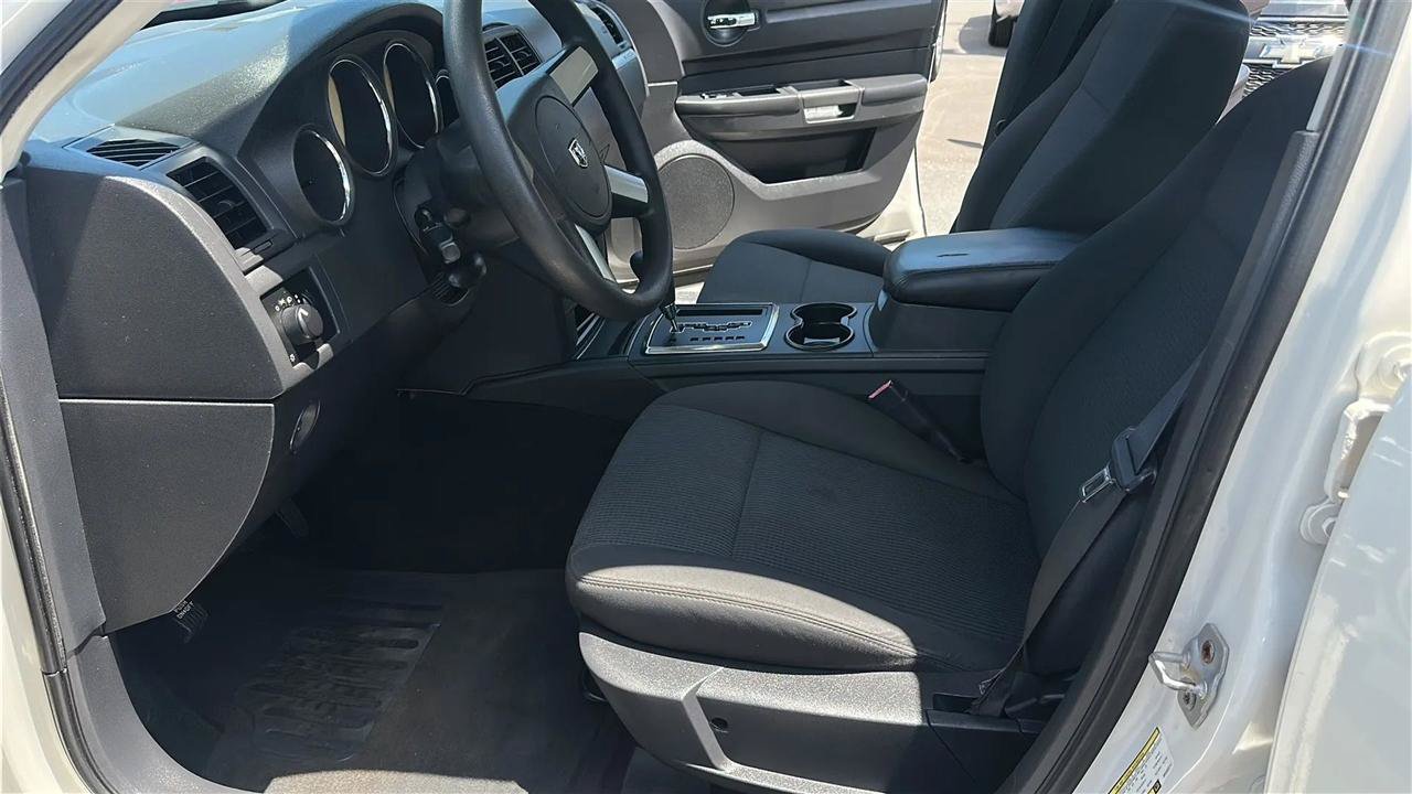 Used 2008 Dodge Charger SE RWD image 21