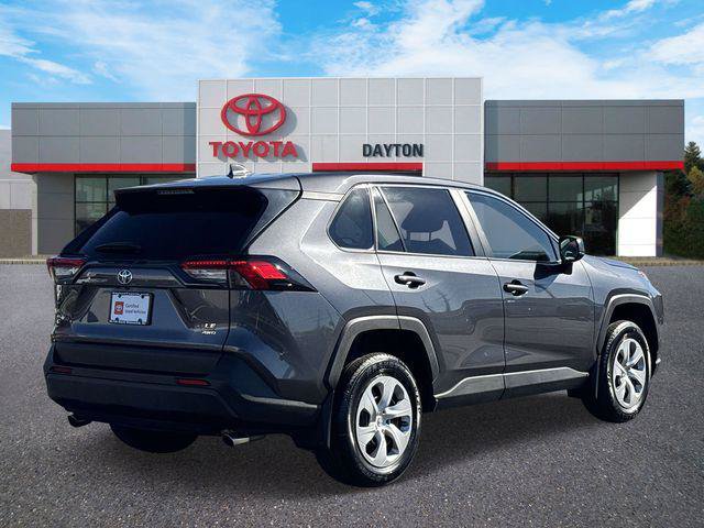 Certified 2023 Toyota RAV4 LE AWD/4WD image 5