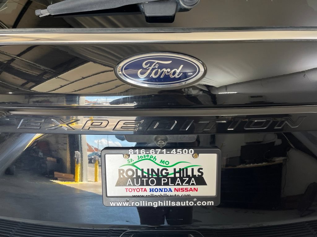 Used 2021 Ford Expedition Limited AWD/4WD image 47