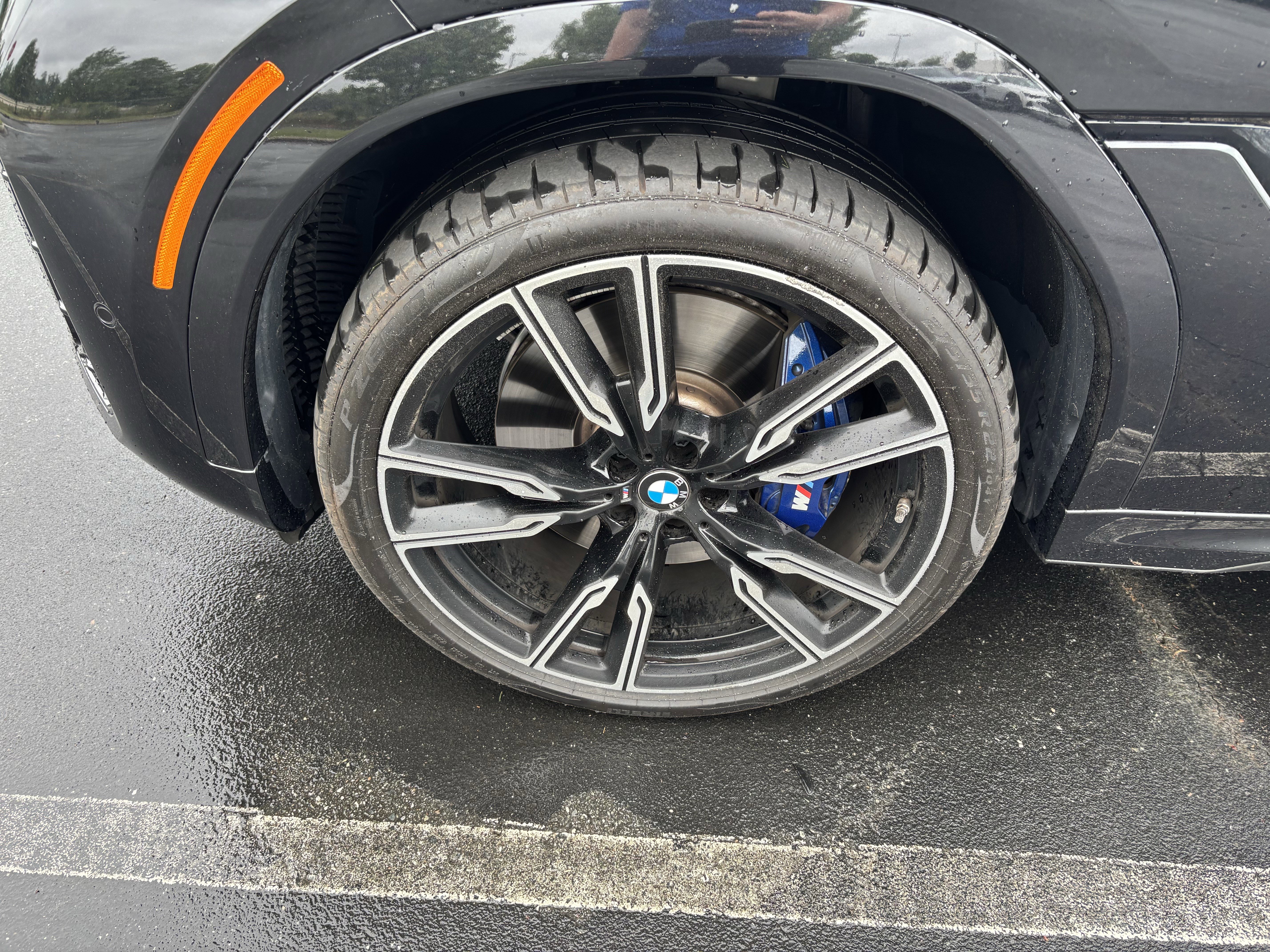 Certified 2026 BMW X6 M60i AWD/4WD image 33