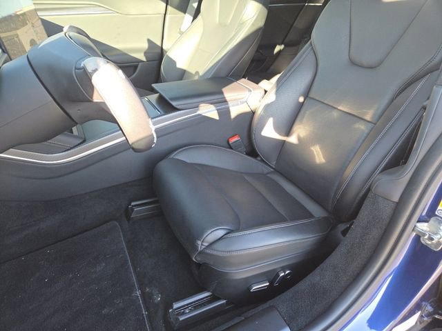 Used 2022 Tesla Model S Plaid image 28