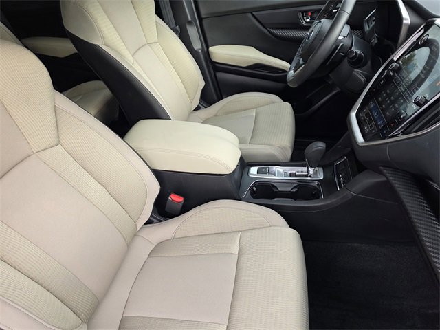 Used 2025 Subaru Ascent Premium image 11