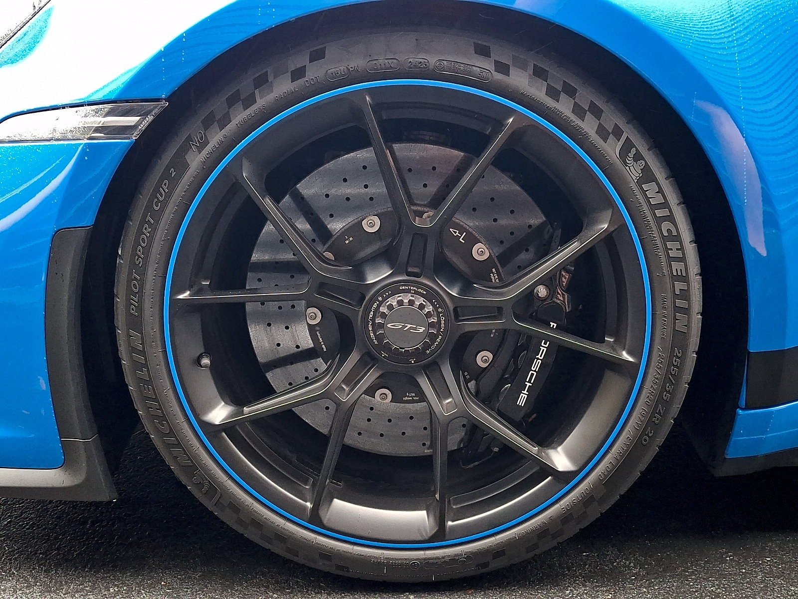 Certified 2024 Porsche 911 GT3 RWD image 15