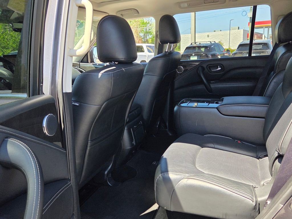 Used 2024 INFINITI QX80 Luxe AWD/4WD image 5