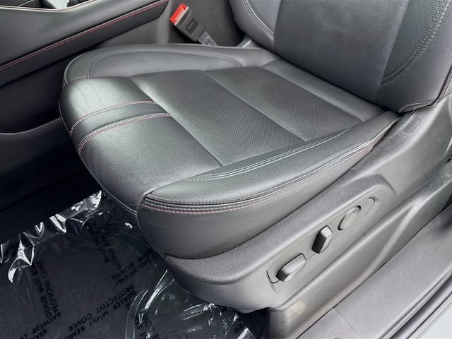 Used 2024 Chevrolet Tahoe RST w/ Luxury Package AWD/4WD image 19