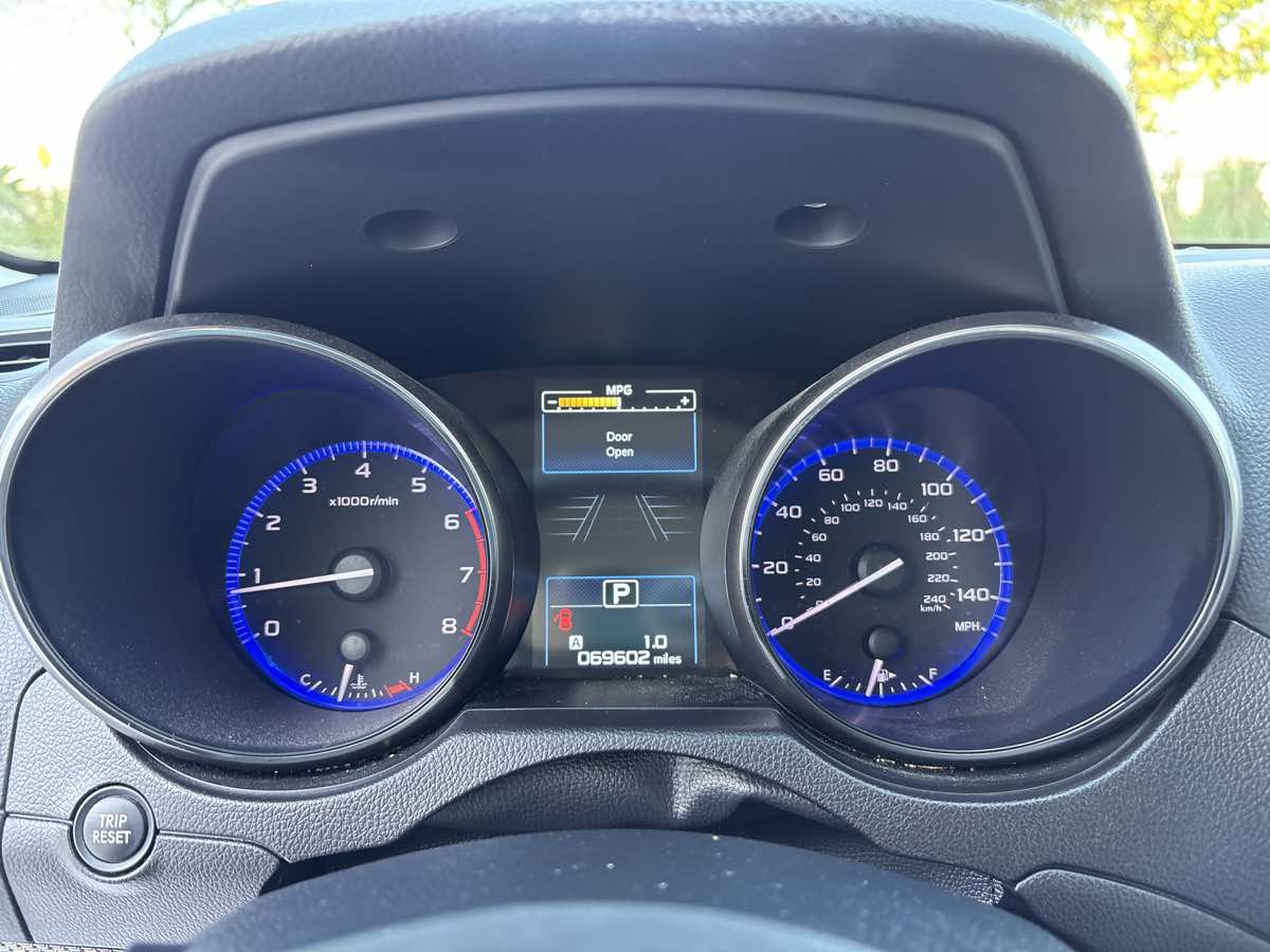 Used 2017 Subaru Legacy 2.5i Premium AWD/4WD image 24