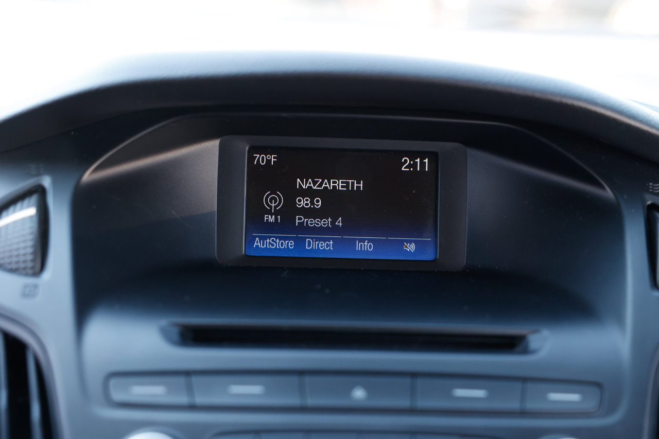 Used 2015 Ford Focus SE image 31