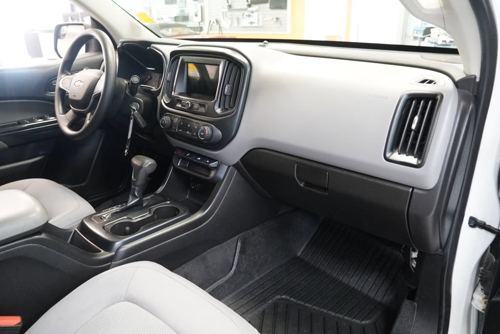 Used 2019 Chevrolet Colorado W/T w/ WT Convenience Package AWD/4WD image 11