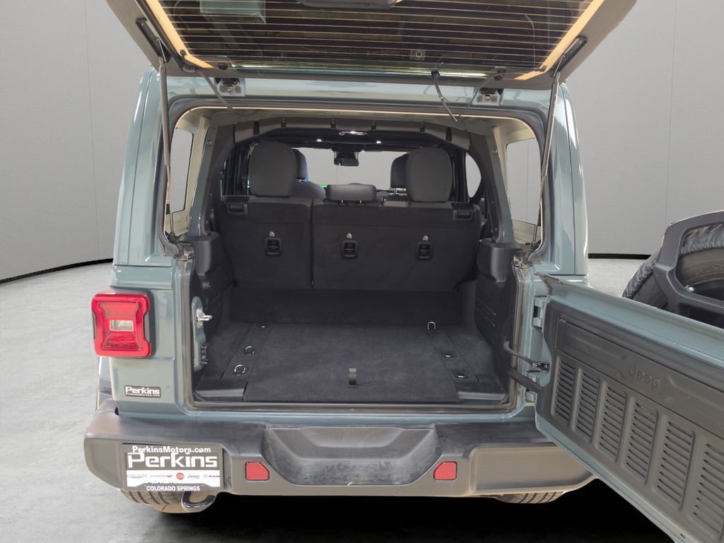 Certified 2025 Jeep Wrangler Unlimited Sahara image 12