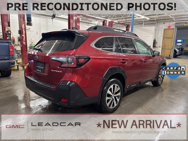 Used 2024 Subaru Outback Premium image 5
