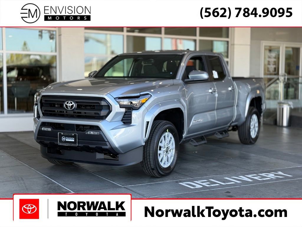 New 2025 Toyota Tacoma SR5