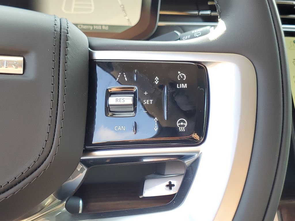 New 2026 Land Rover Range Rover SE AWD/4WD image 16