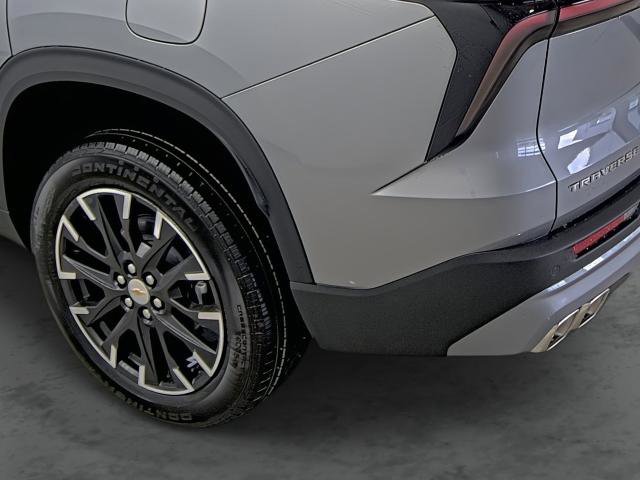 New 2026 Chevrolet Traverse LT w/ Sun and Wheel Package image 9