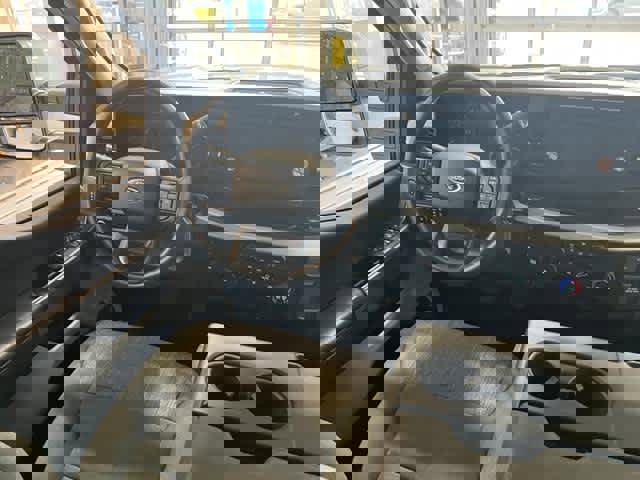 Used 2024 Ford F250 XLT image 8