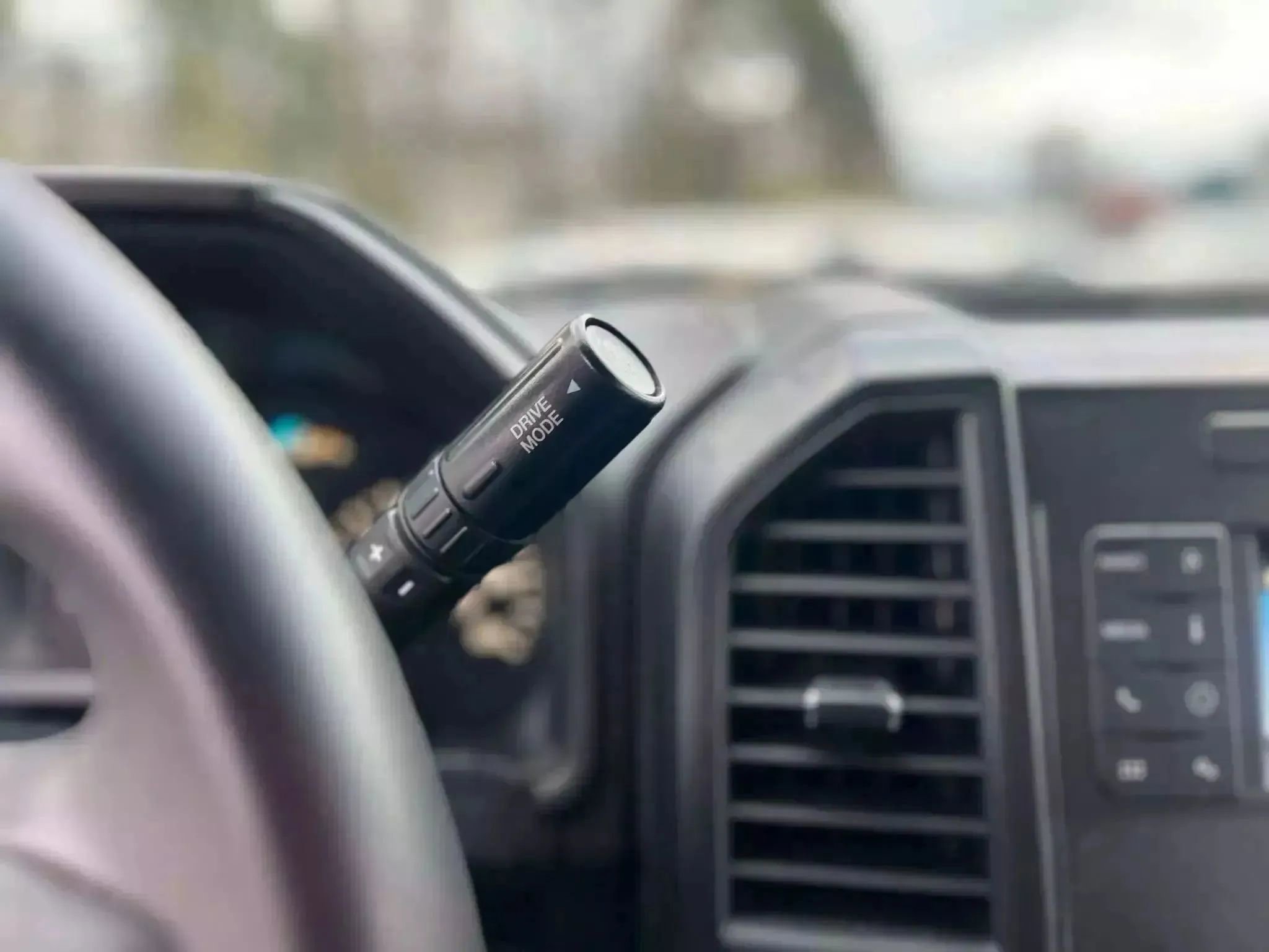 Used 2019 Ford F150 XL w/ Equipment Group 101A Mid image 18