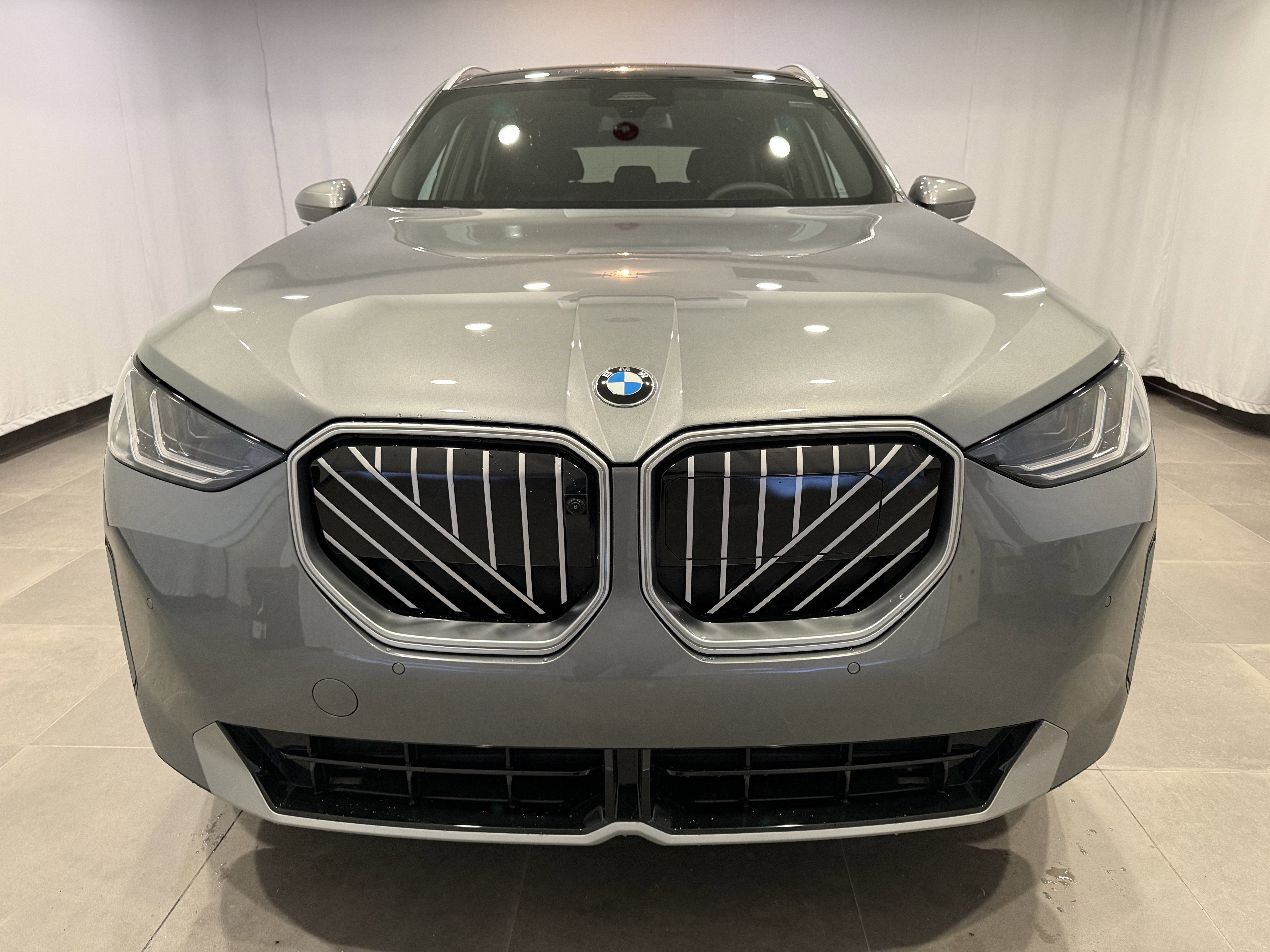 New 2026 BMW X3 xDrive30 w/ Premium Package image 2