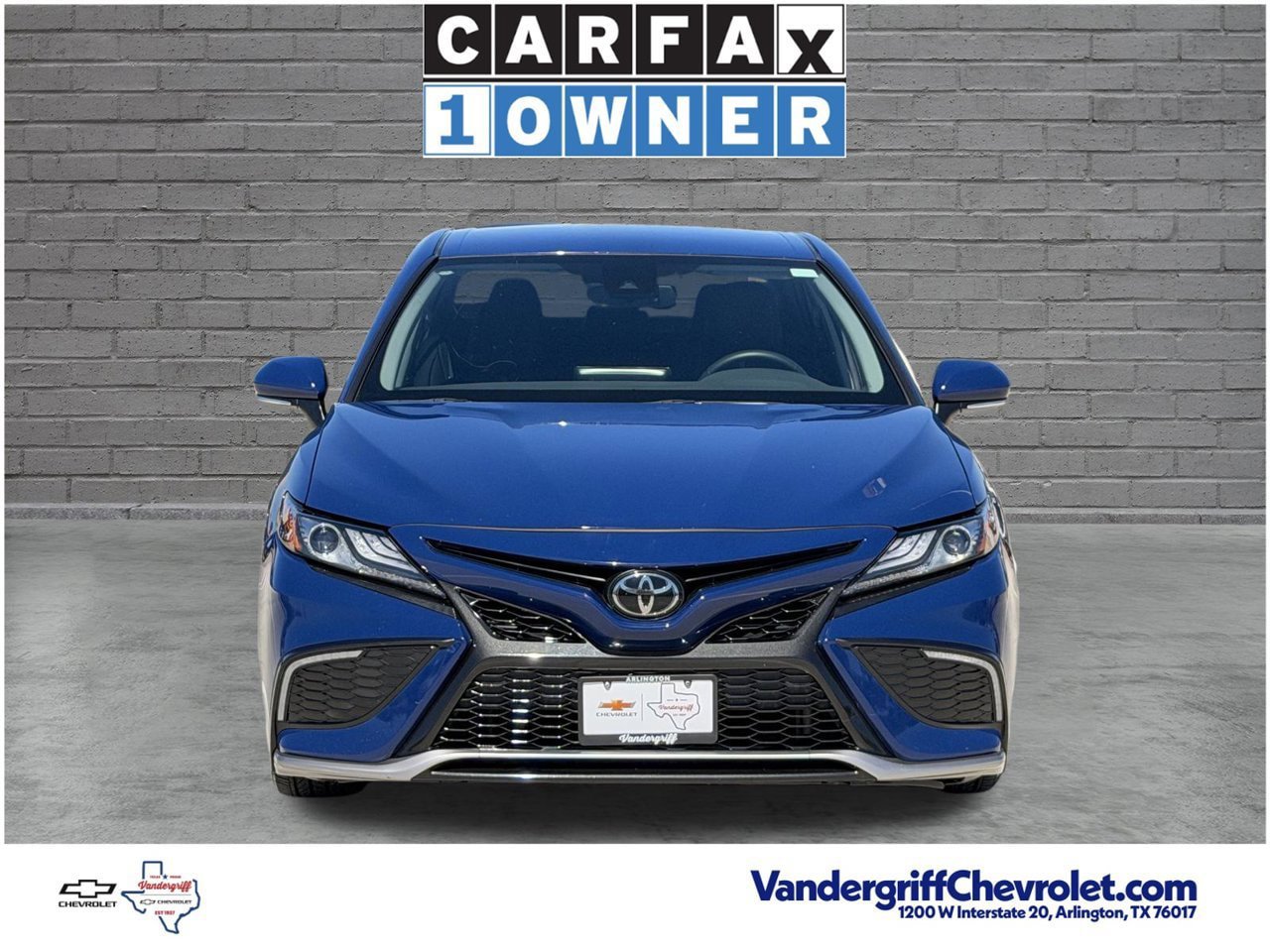 Used 2024 Toyota Camry XSE FWD image 6