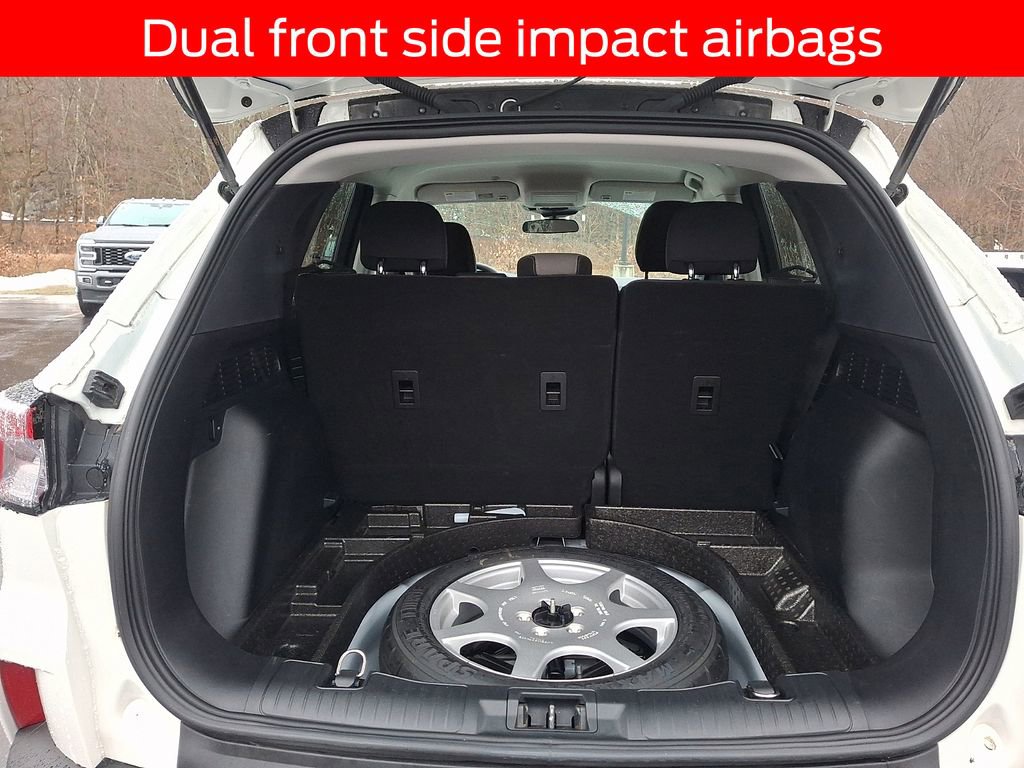 Used 2022 Ford Escape SE w/ Cold Weather Package image 28