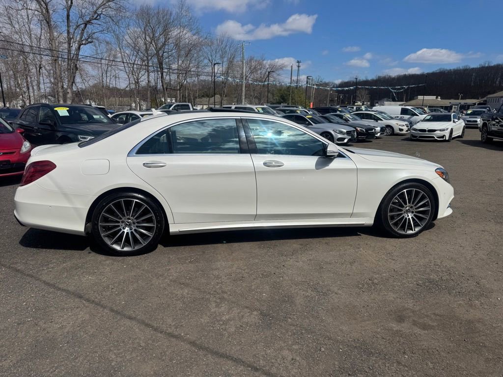 Used 2016 Mercedes-Benz S 550 4MATIC Sedan image 11