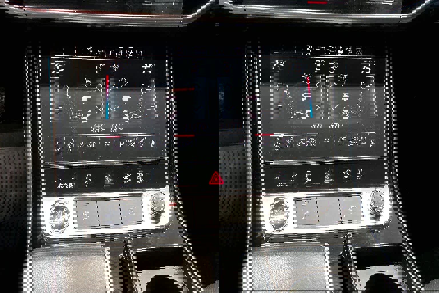 Used 2021 Audi A8 L 3.0T w/ Executive Plus Package image 34