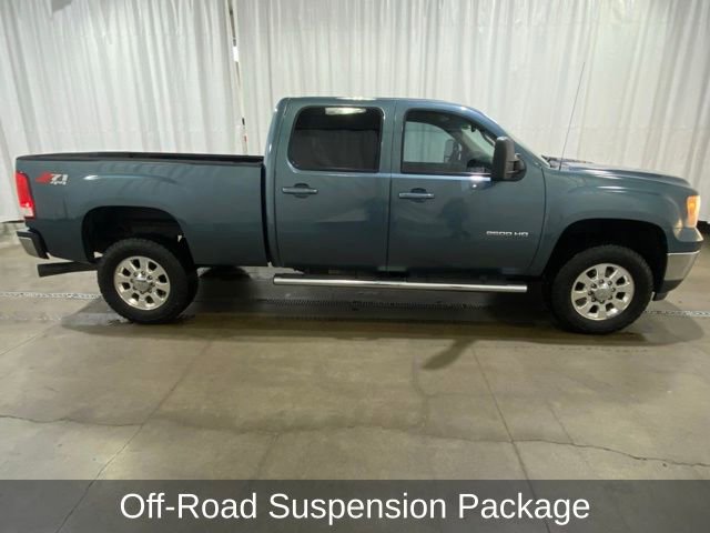 Used 2013 GMC Sierra 2500 SLT w/ SLT Convenience Package AWD/4WD image 3