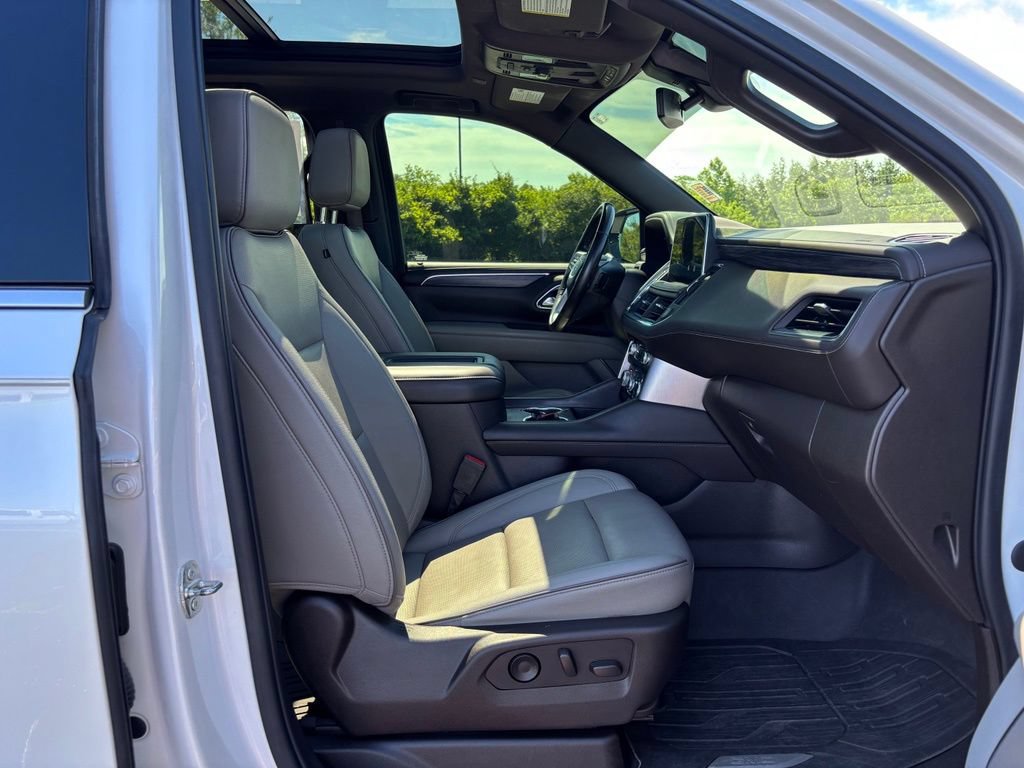 Used 2022 GMC Yukon SLT w/ SLT Premium Package AWD/4WD image 26