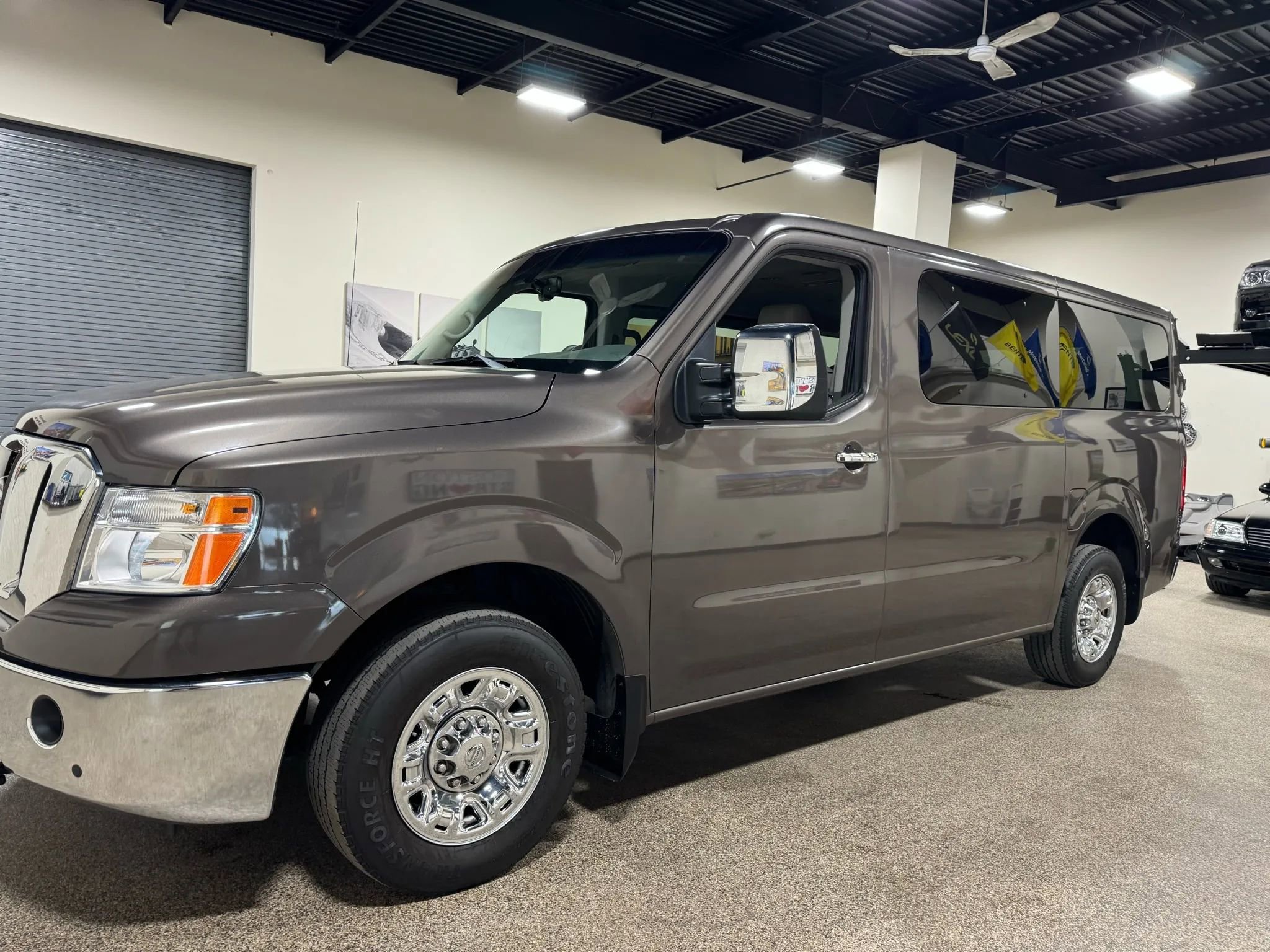 Used 2018 Nissan NV 3500 SL image 10