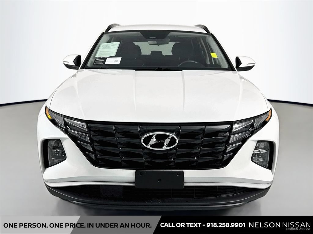 Used 2022 Hyundai Tucson SEL FWD image 2