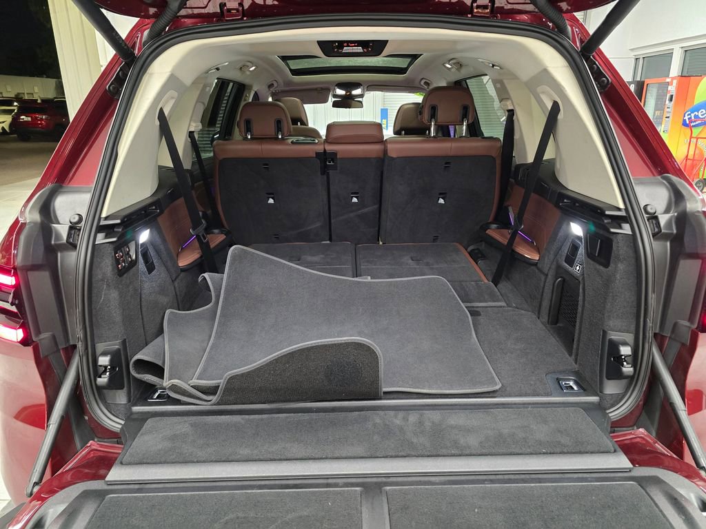 Used 2025 BMW X7 xDrive40i image 47