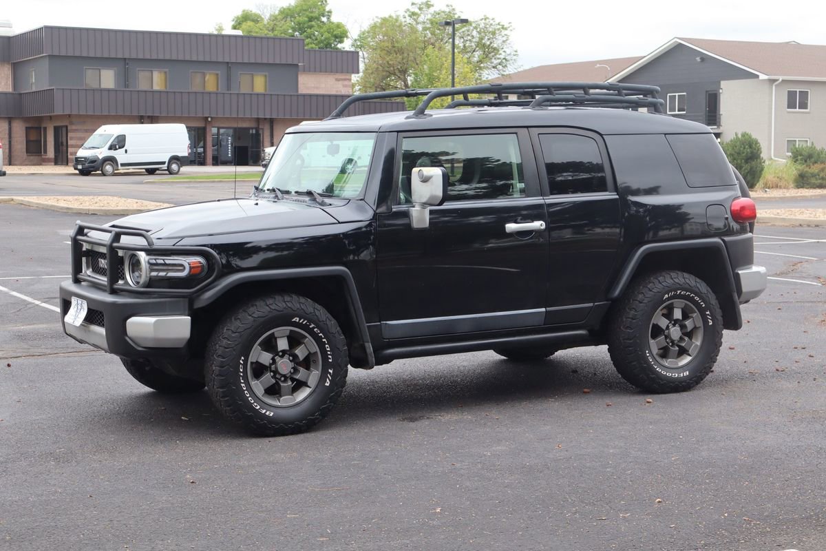 Used 2007 Toyota FJ Cruiser 4WD image 10