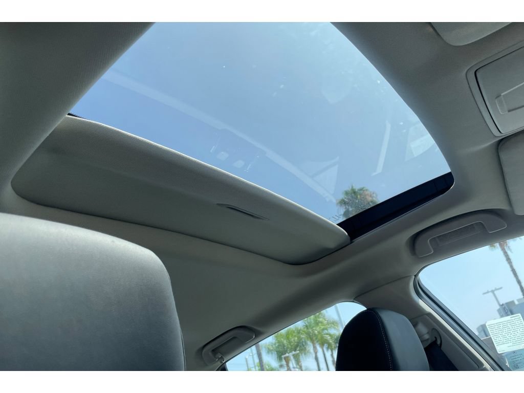 Certified 2025 Acura TLX w/ Technology Package FWD image 18