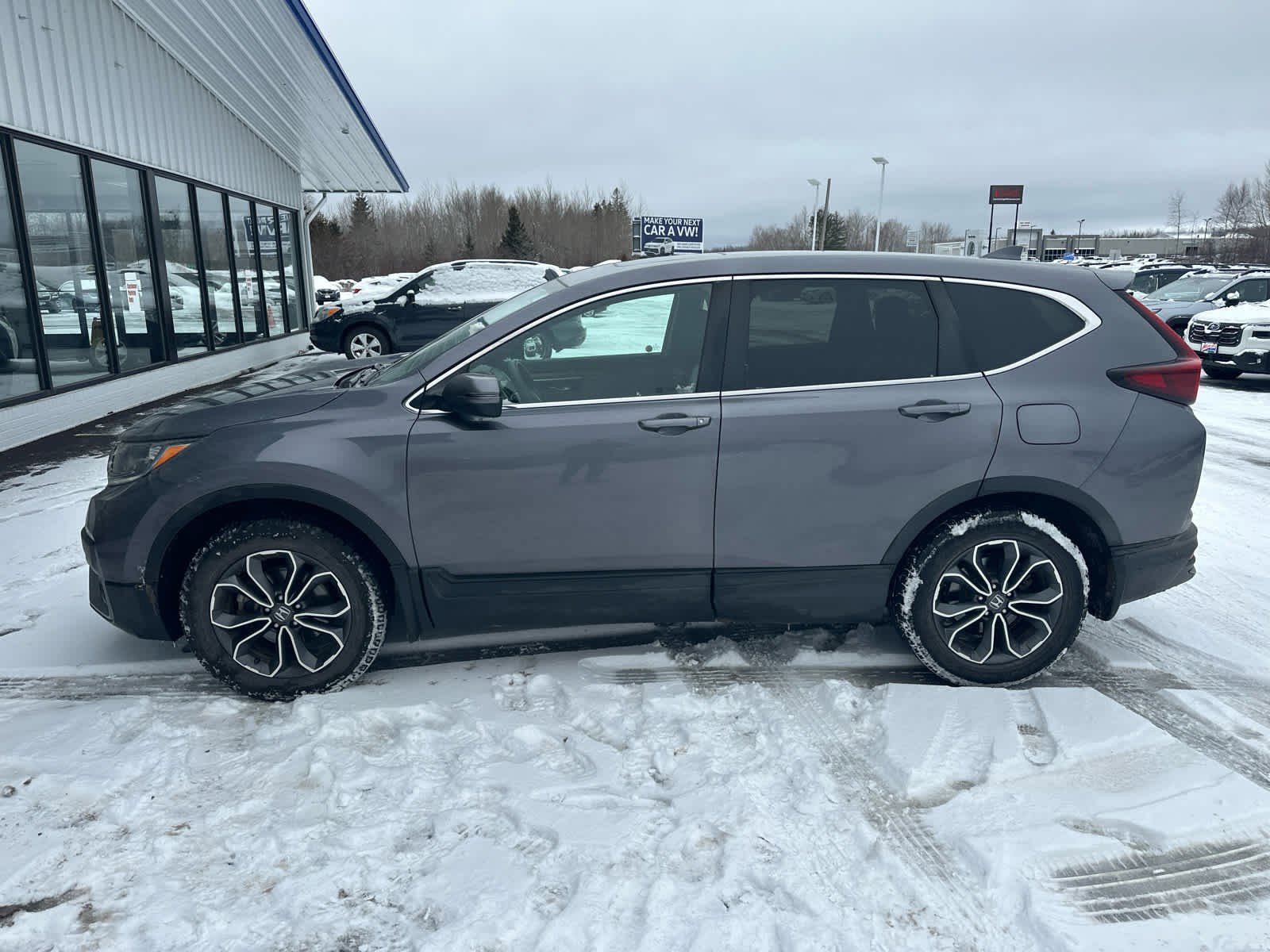 Used 2021 Honda CR-V EX image 2