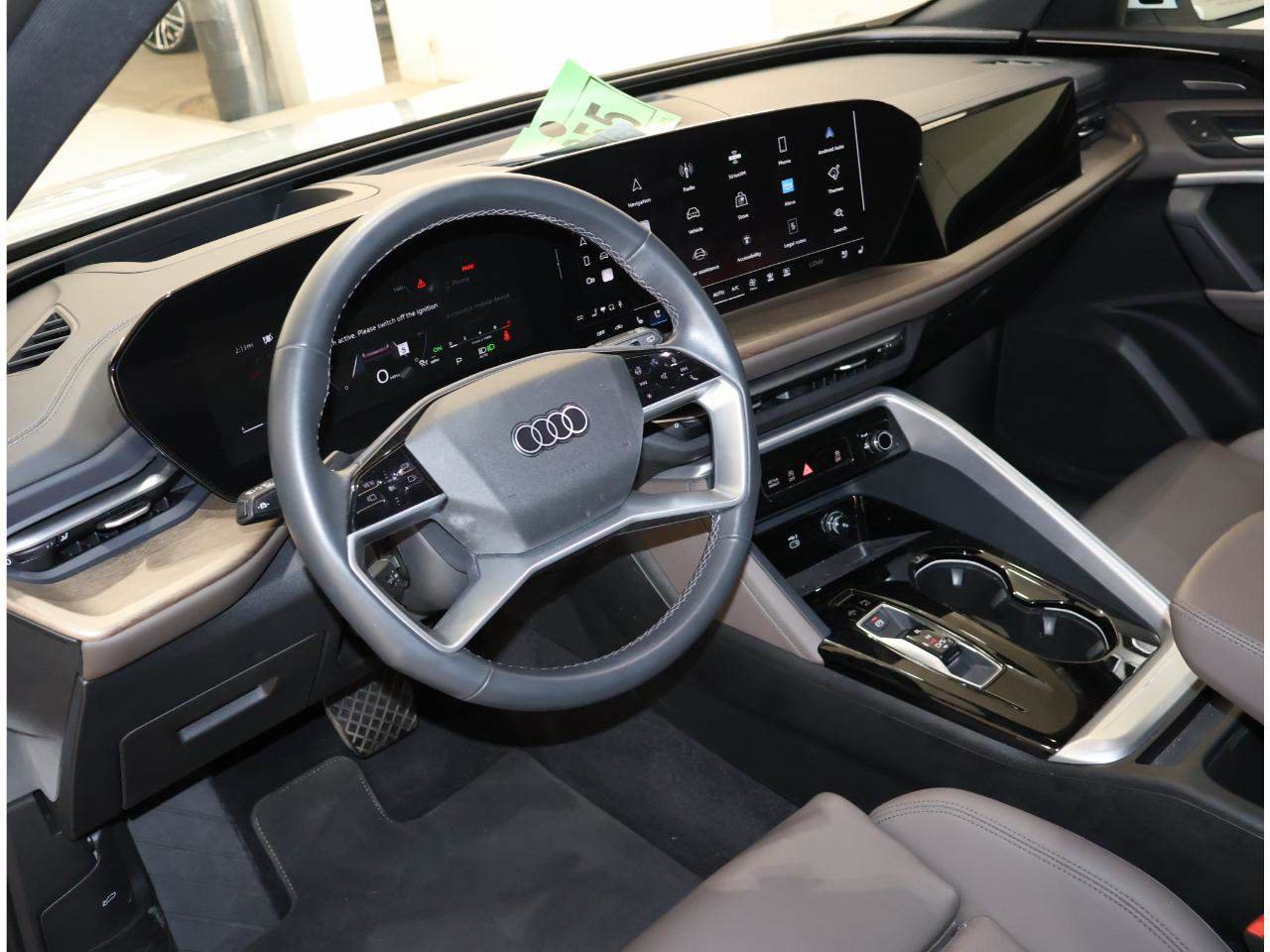 Used 2025 Audi Q5 Premium Plus AWD/4WD image 10