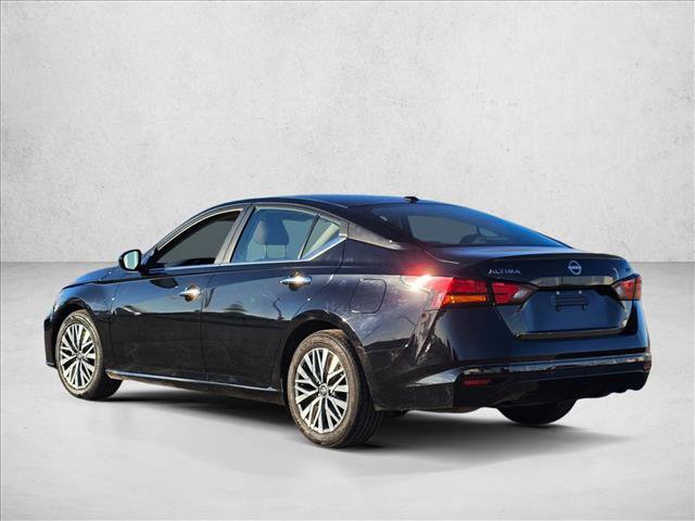 Used 2023 Nissan Altima 2.5 SV image 7
