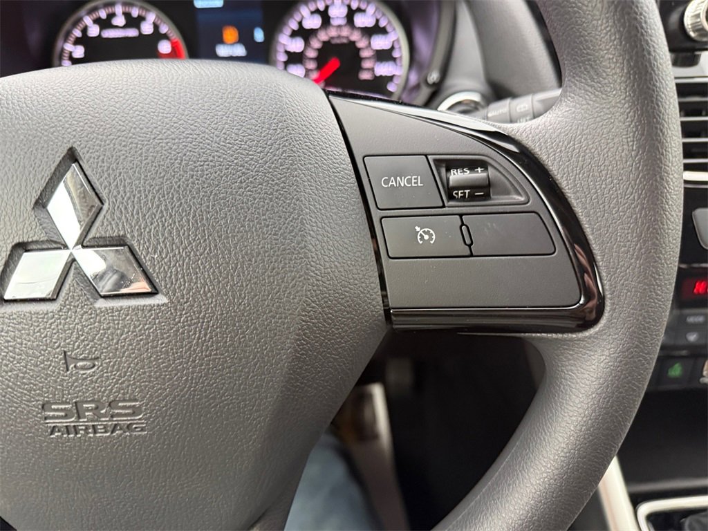 New 2026 Mitsubishi Eclipse Cross LE image 33