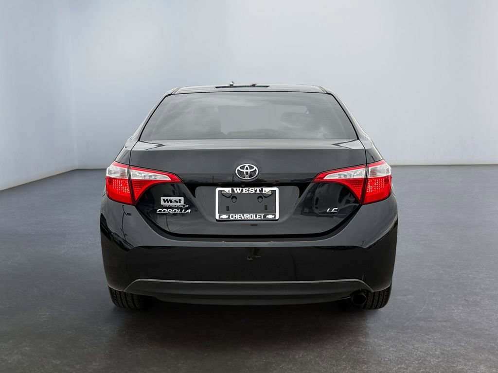 Used 2015 Toyota Corolla LE image 4
