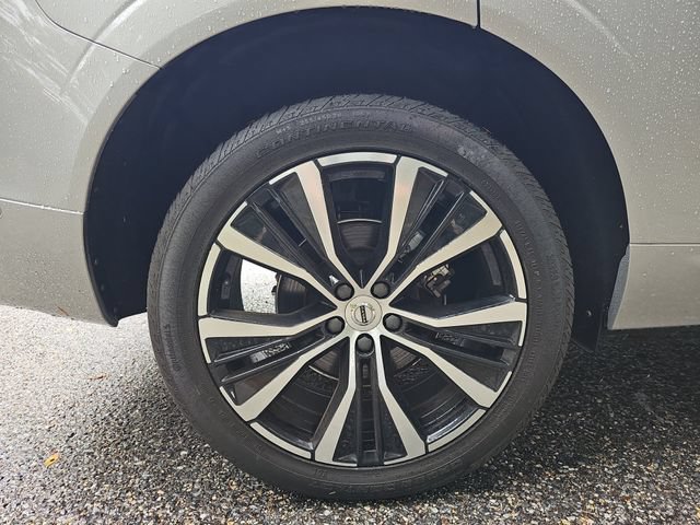 Used 2023 Volvo XC60 B5 Plus w/ Climate Package AWD/4WD image 24