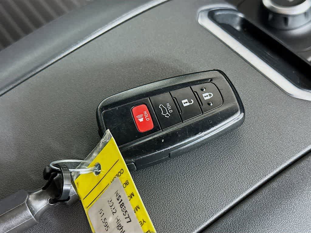 Used 2022 Toyota Highlander XSE AWD/4WD image 22