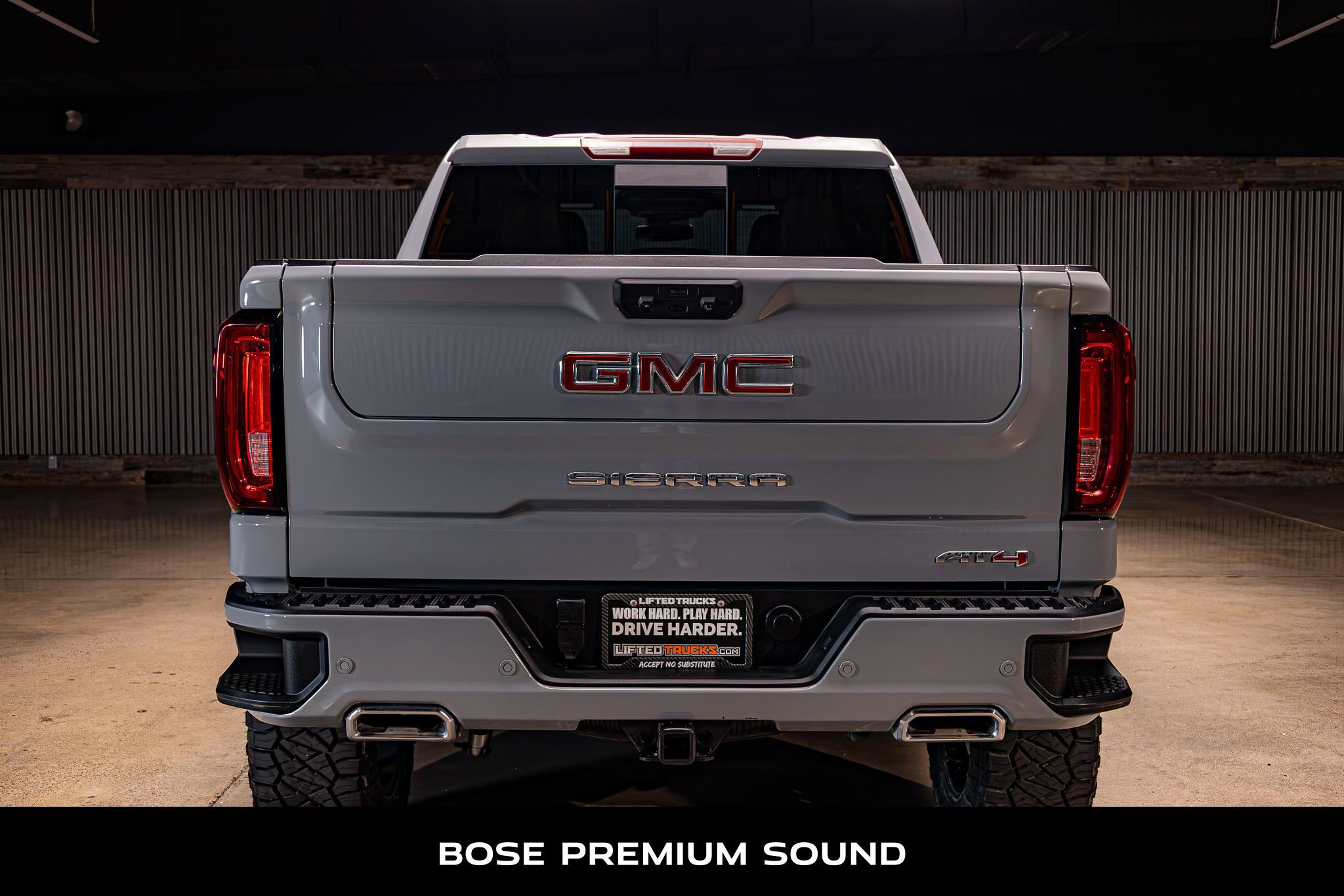Used 2025 GMC Sierra 1500 AT4 w/ AT4 Premium Package AWD/4WD image 7