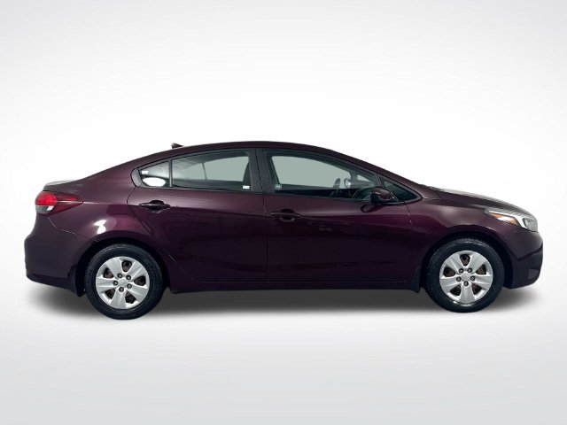 Used 2017 Kia Forte LX FWD image 33