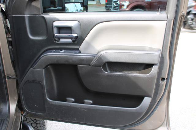 Used 2015 Chevrolet Silverado 2500 W/T AWD/4WD image 31