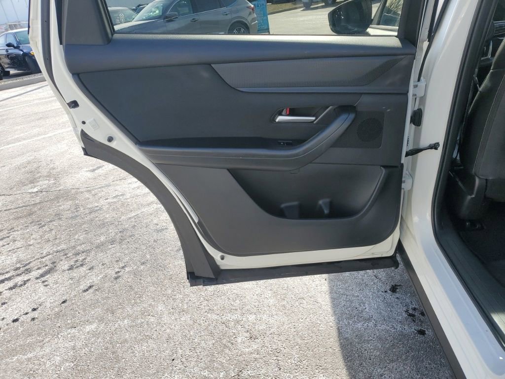 Used 2024 MAZDA CX-90 3.3 Turbo w/ Select Package image 25