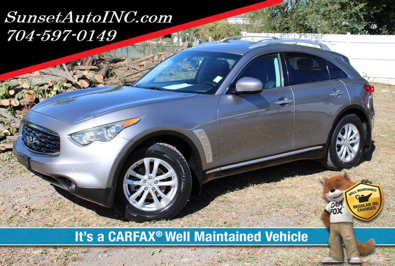 Used 2010 INFINITI FX35 2WD w/ Navigation Pkg