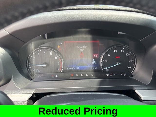 Used 2023 Ford Explorer XLT image 14
