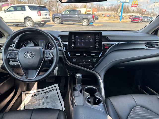 Used 2023 Toyota Camry SE image 15