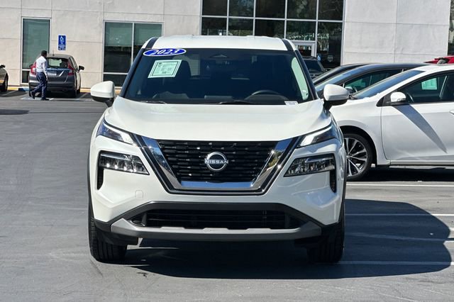 Used 2023 Nissan Rogue SV image 8