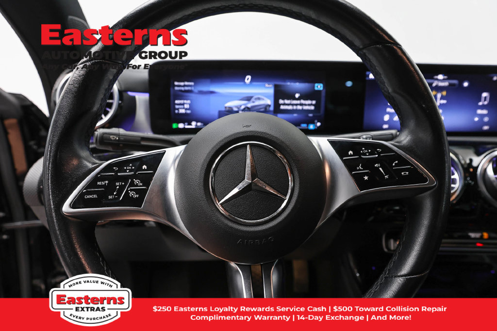 Used 2025 Mercedes-Benz CLA 250 4MATIC image 11