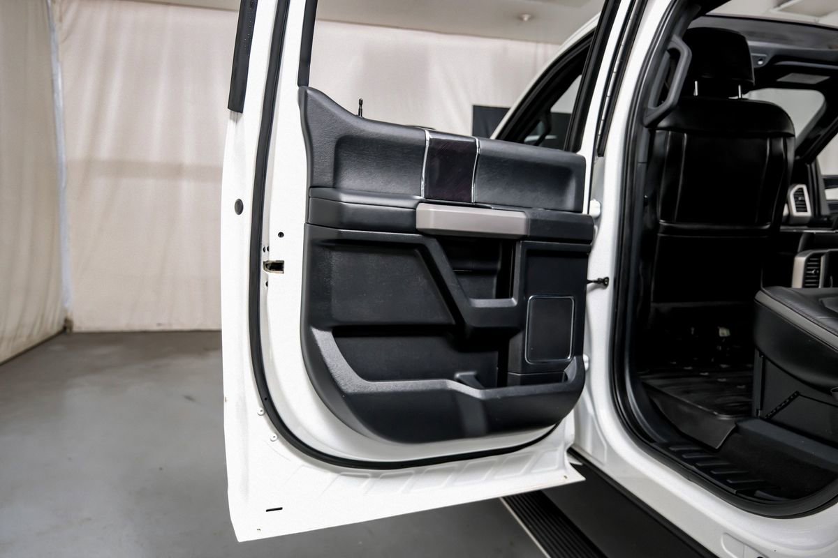 Used 2021 Ford F450 Platinum w/ FX4 Off-Road Package image 48