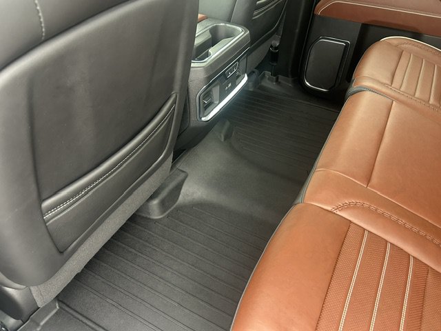 Used 2024 GMC Sierra 1500 Denali Ultimate AWD/4WD image 21