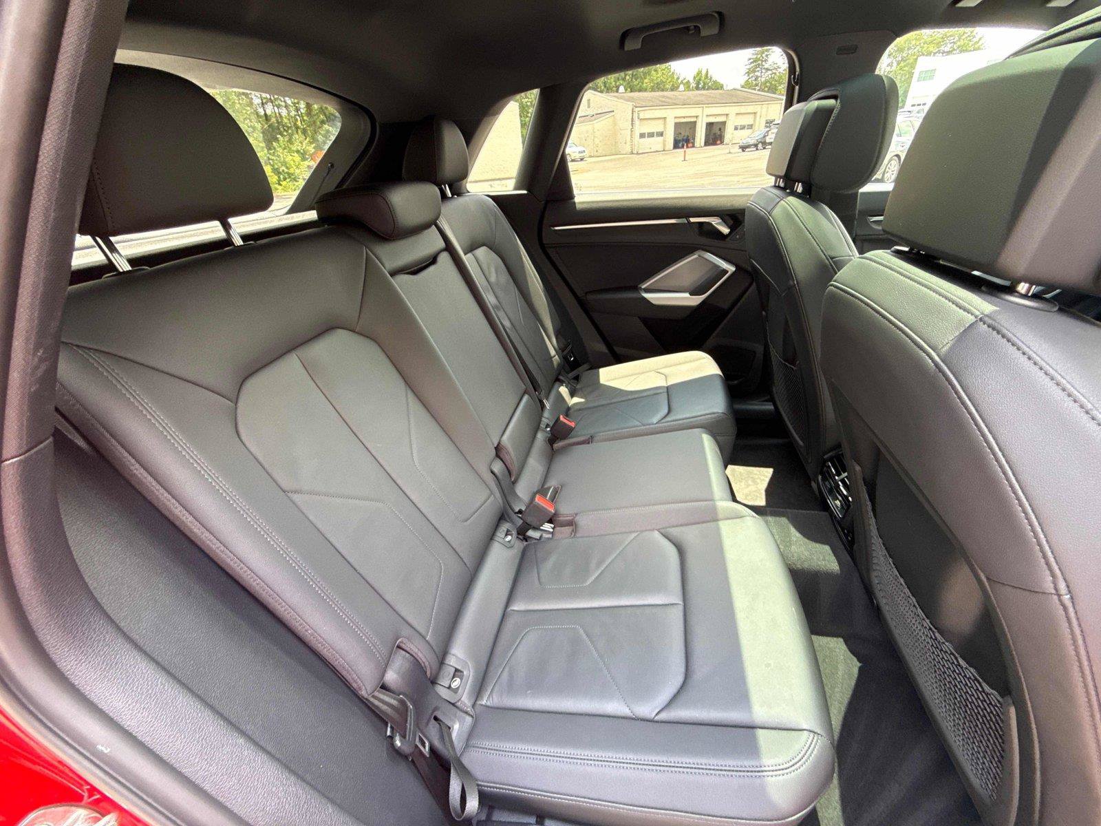 Used 2022 Audi Q3 2.0T Premium Plus w/ Premium Plus Package AWD/4WD image 26